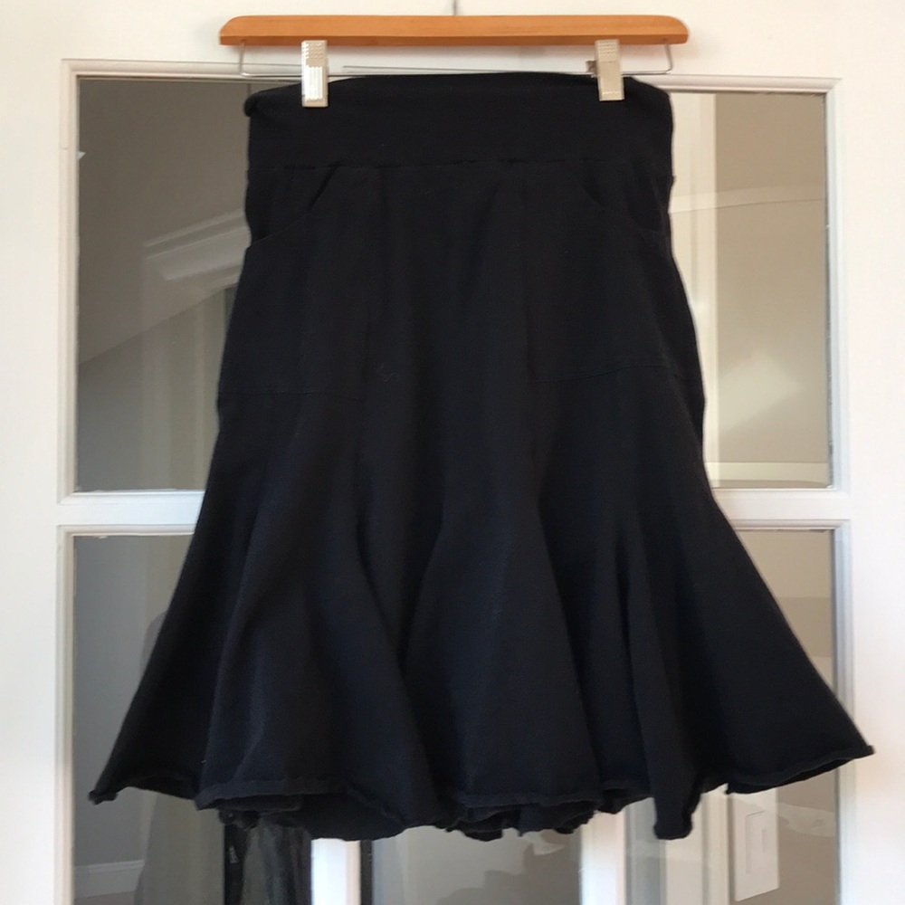 COPY - Flouncy black skirt
